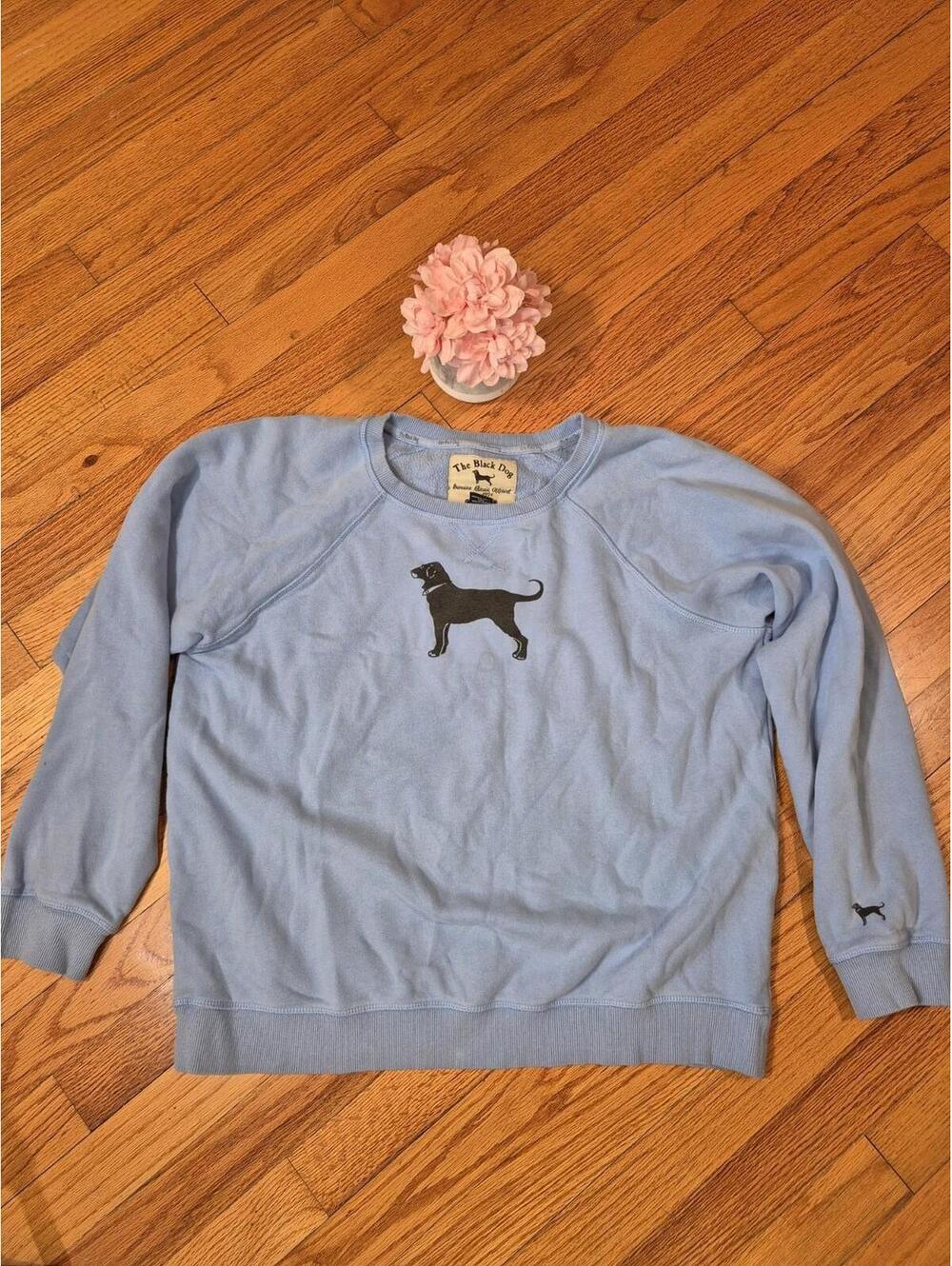 The Black Dog Classic Graphic Sweatshirt Baby Blue Med.Athleisure Casual Cozy